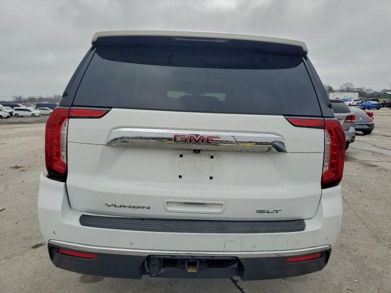 Фото 6 - GMC YUKON