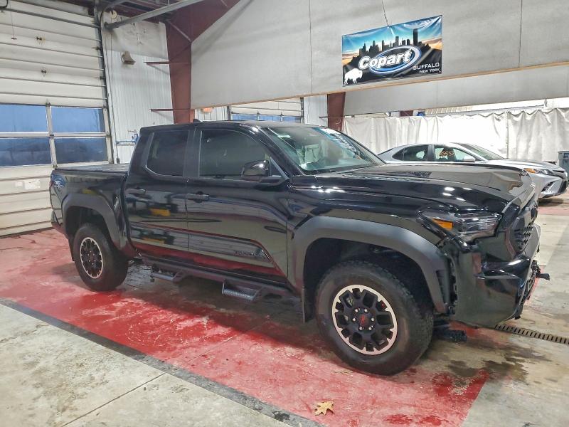 Фото 4 - TOYOTA TACOMA