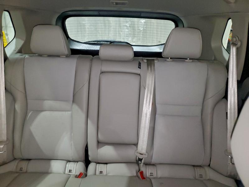 Фото 10 - NISSAN ROGUE