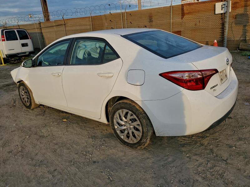 Фото 2 - TOYOTA COROLLA