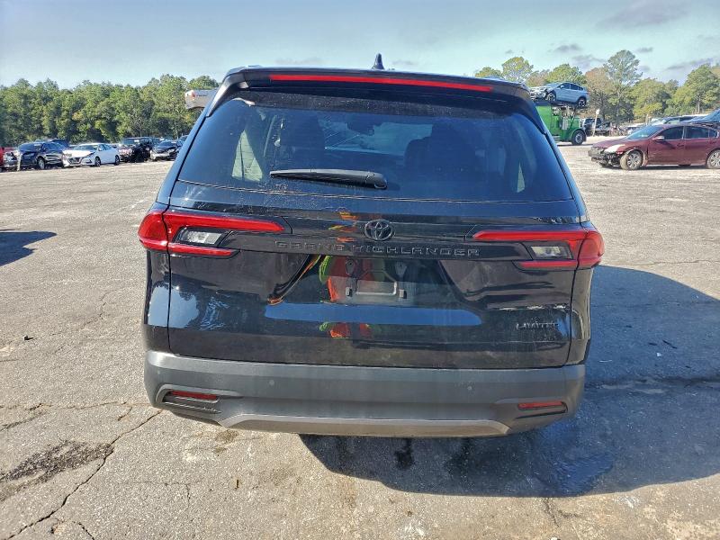 TOYOTA GRAND HIGH 2024 VIN 5TDAAAA50RS008269