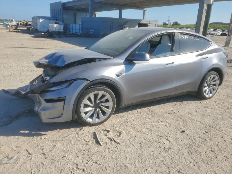 Фото 1 - TESLA MODEL Y