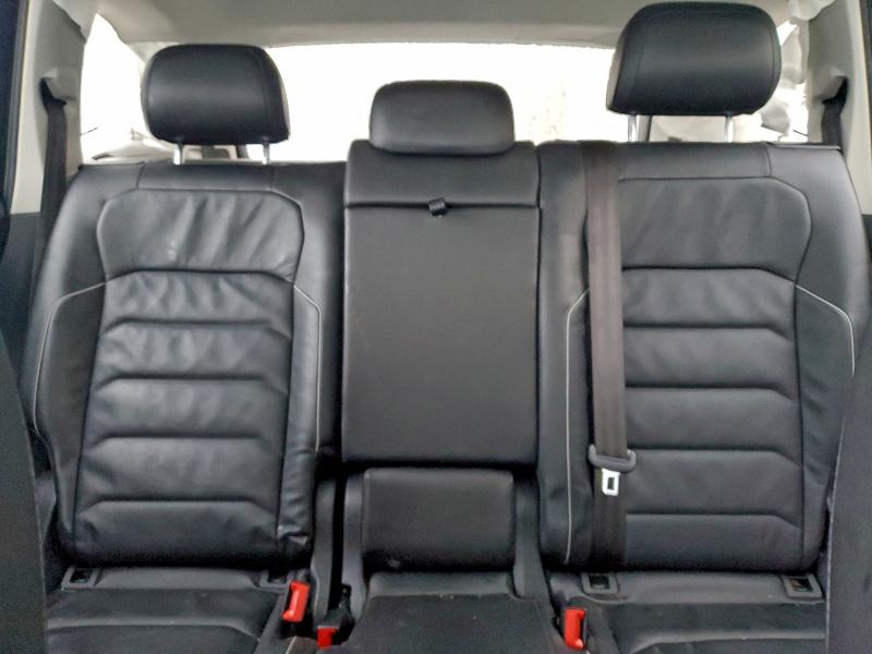 Фото 10 - VOLKSWAGEN TIGUAN