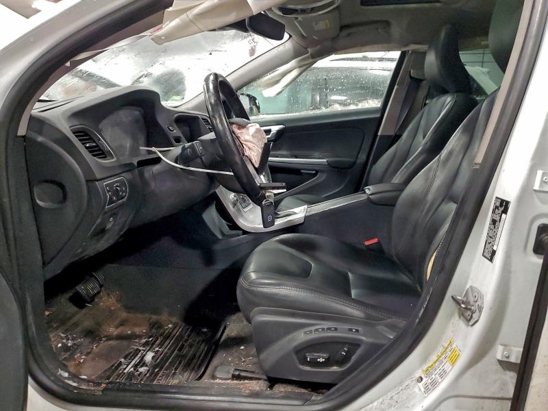 VOLVO V60 2017 VIN YV440MWK0H1041426