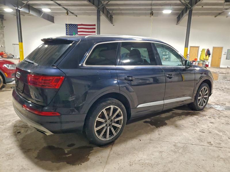 Фото 3 - AUDI Q7