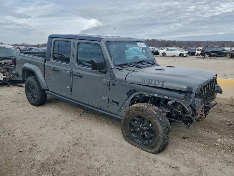 Фото 4 - JEEP GLADIATOR