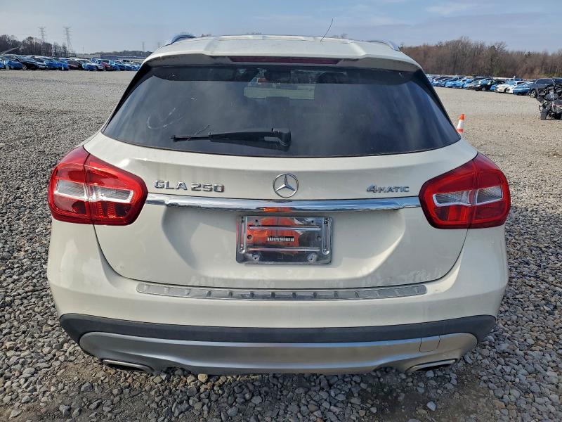 Фото 6 - MERCEDES-BENZ GLA-CLASS