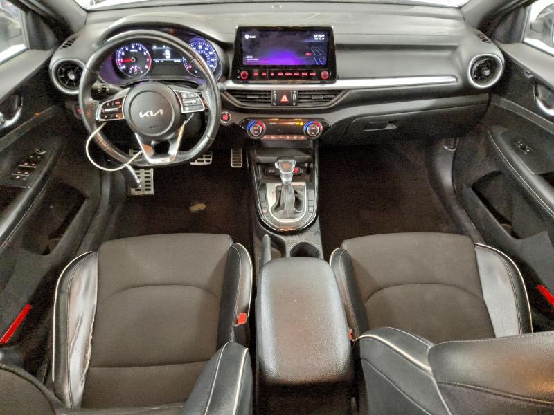 Фото 8 - KIA FORTE