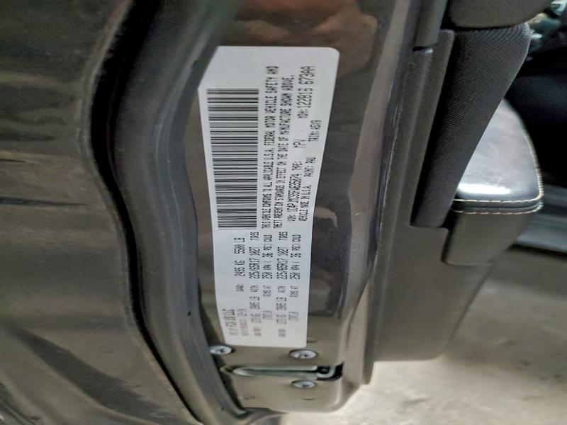 Фото 13 - JEEP GRAND CHER