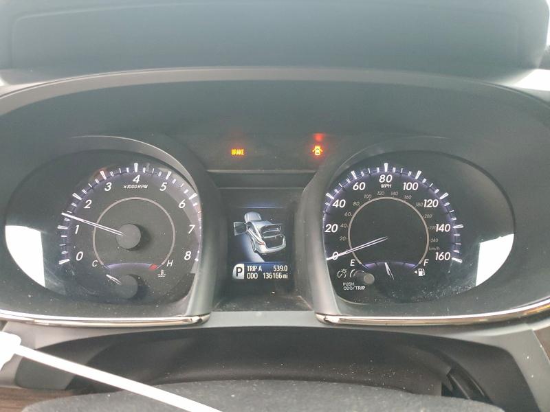 Фото 9 - TOYOTA AVALON