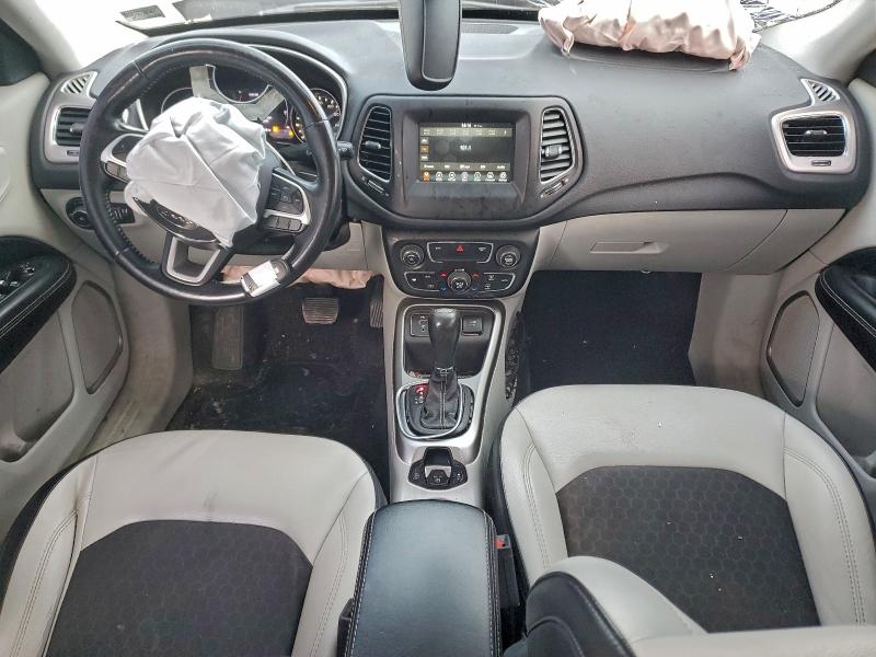 Фото 8 - JEEP COMPASS