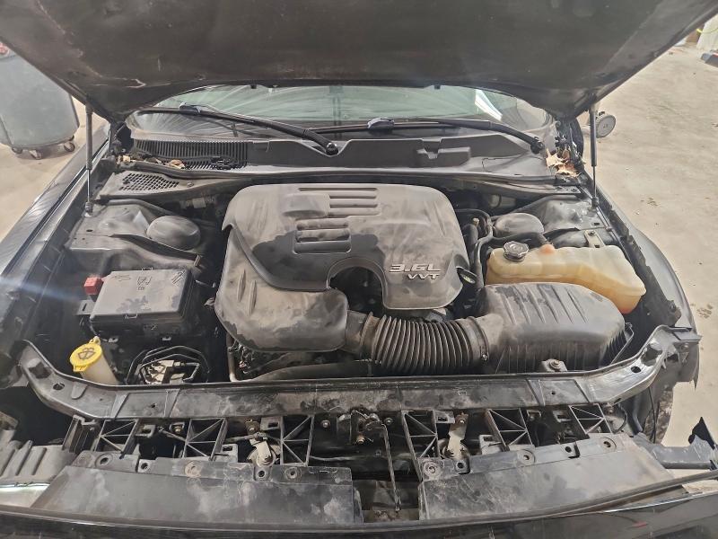 Фото 11 - DODGE CHALLENGER