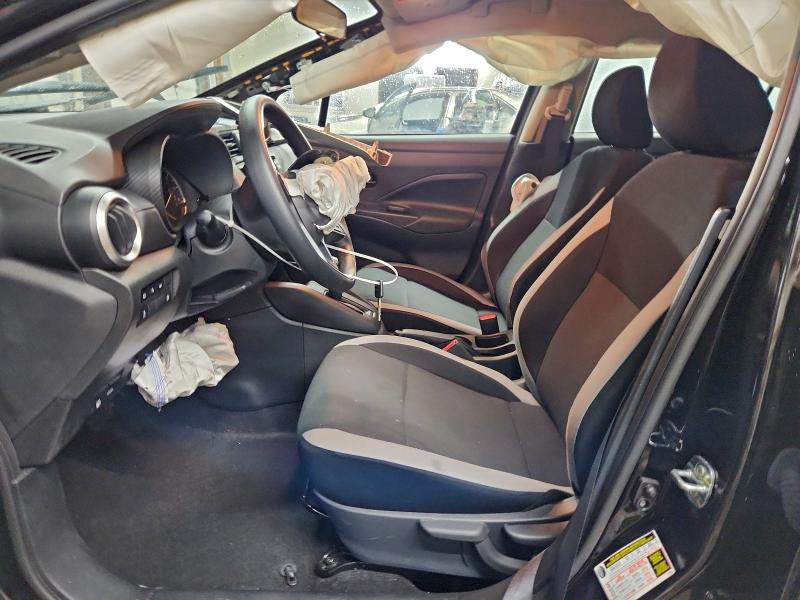 Фото 7 - NISSAN VERSA