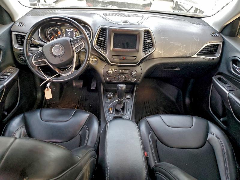 Фото 8 - JEEP GRAND CHER