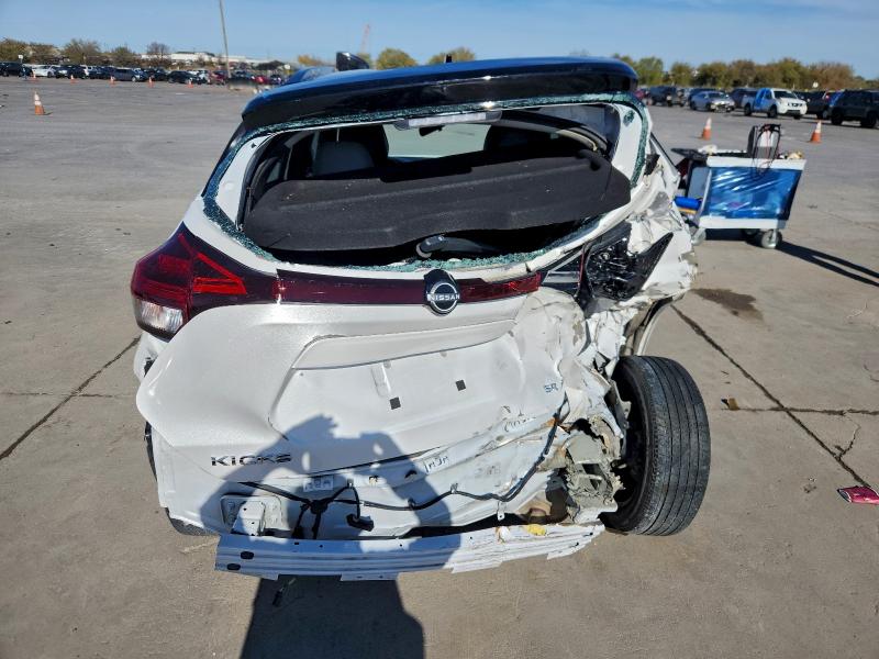 Фото 6 - NISSAN KICKS