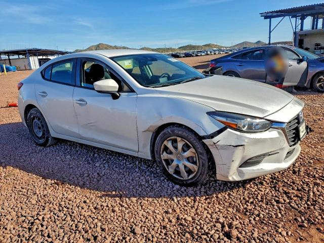 Фото 4 - MAZDA 3