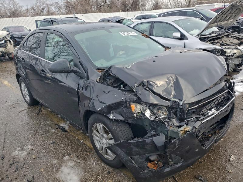 Фото 4 - CHEVROLET SONIC