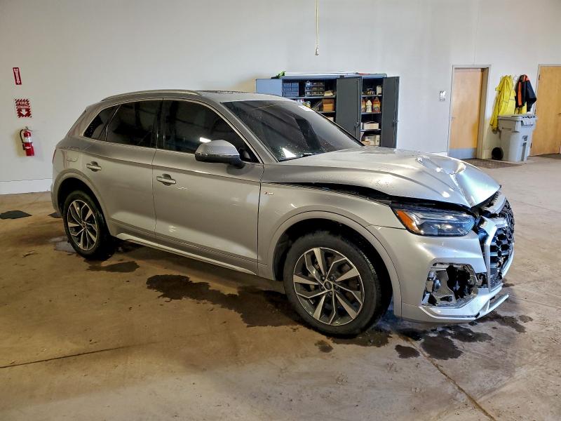 Фото 4 - AUDI Q5