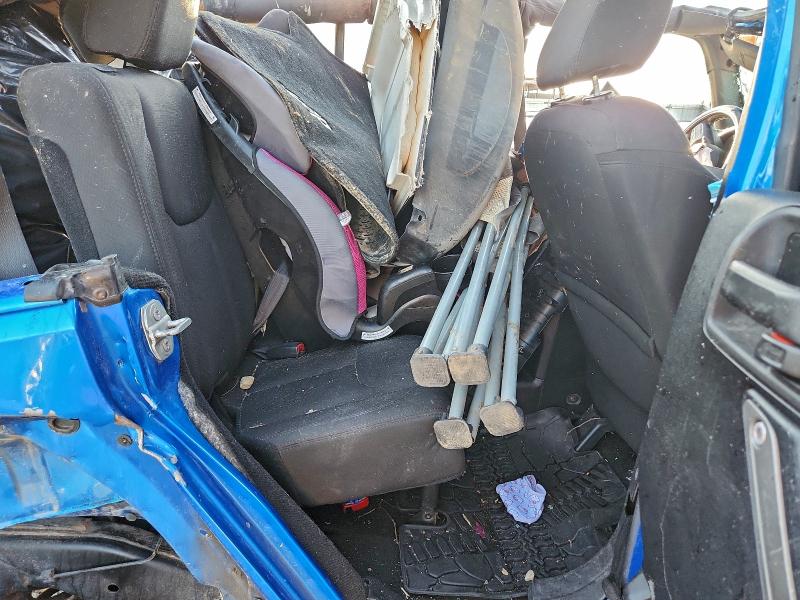 Фото 10 - JEEP WRANGLER