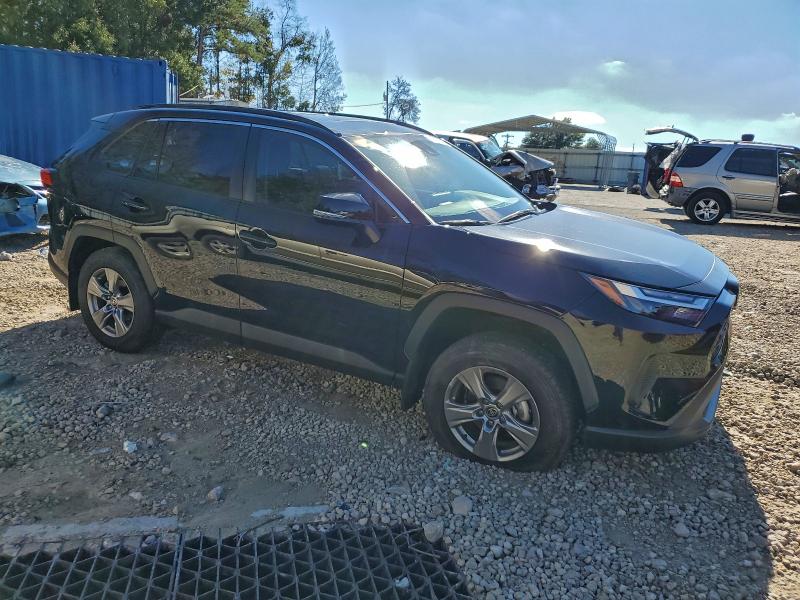 Фото 4 - TOYOTA RAV4