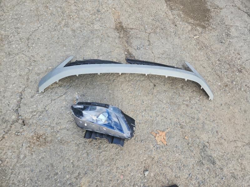 Фото 13 - HYUNDAI KONA