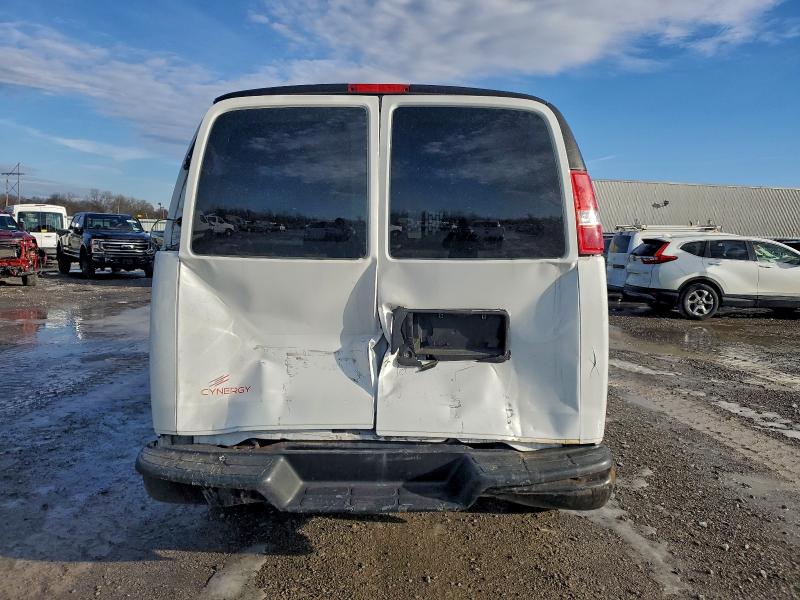 CHEVROLET EXPRESS 2017 VIN 1GCWGAFF0H1351195