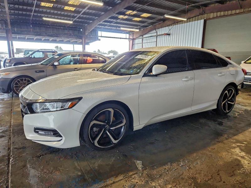 Фото 1 - HONDA ACCORD