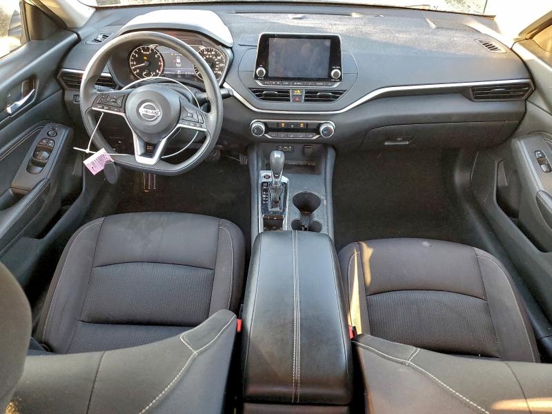 Фото 8 - NISSAN ALTIMA