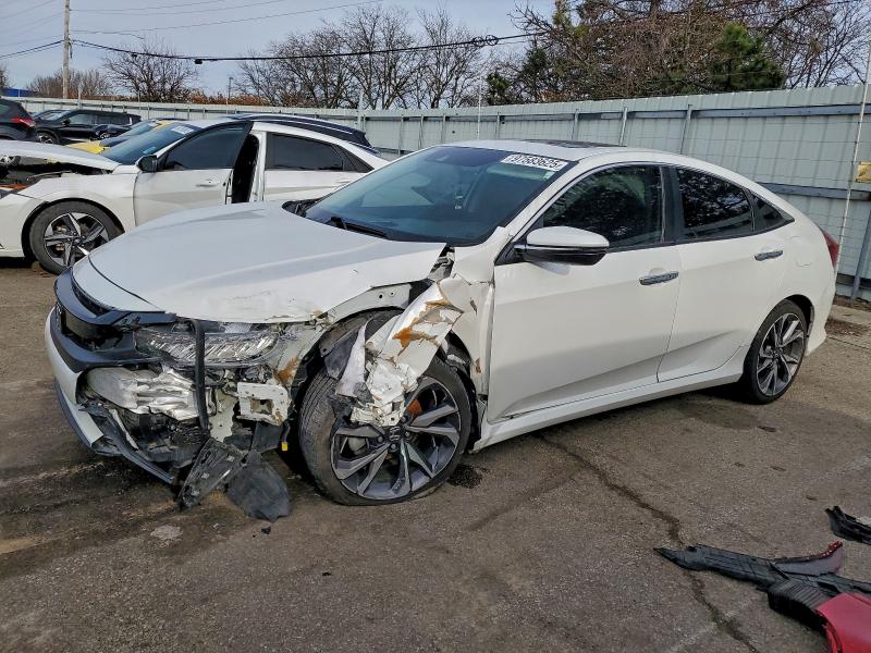 Фото 1 - HONDA CIVIC