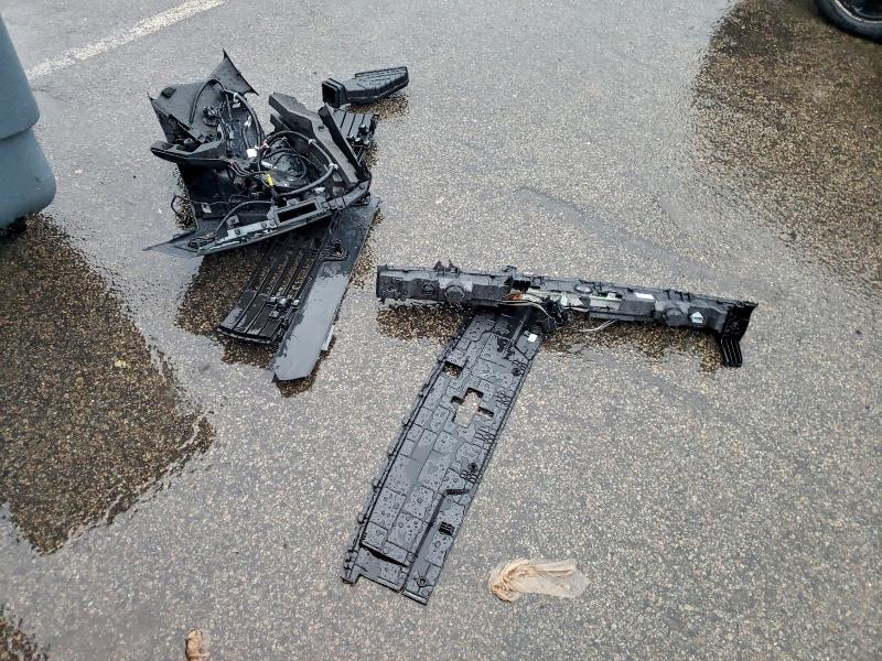 Фото 13 - HYUNDAI SANTA FE