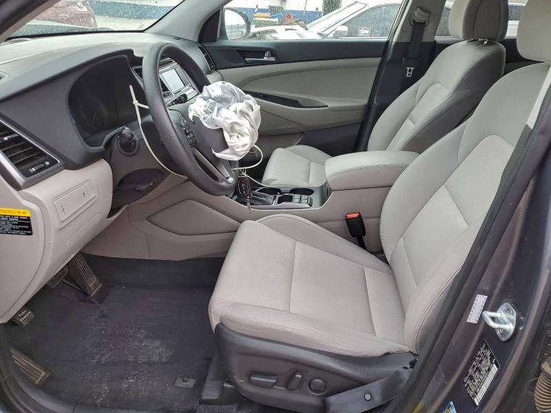 Фото 7 - HYUNDAI TUCSON