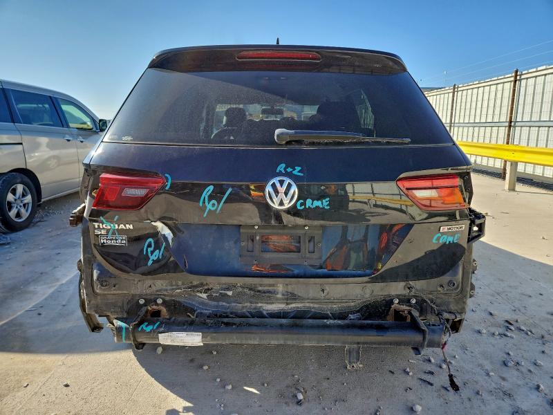 Фото 6 - VOLKSWAGEN TIGUAN