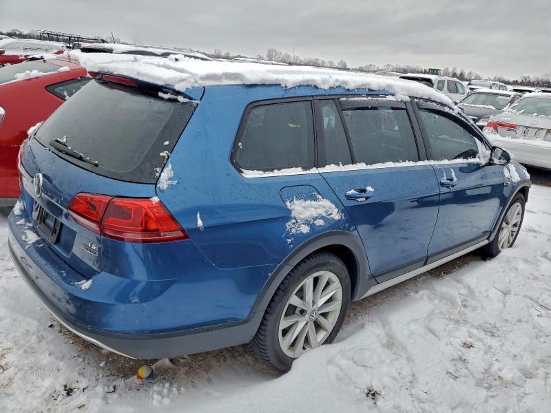 Фото 3 - VOLKSWAGEN GOLF