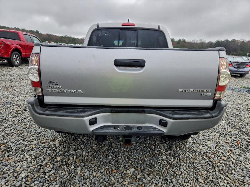 Фото 6 - TOYOTA TACOMA