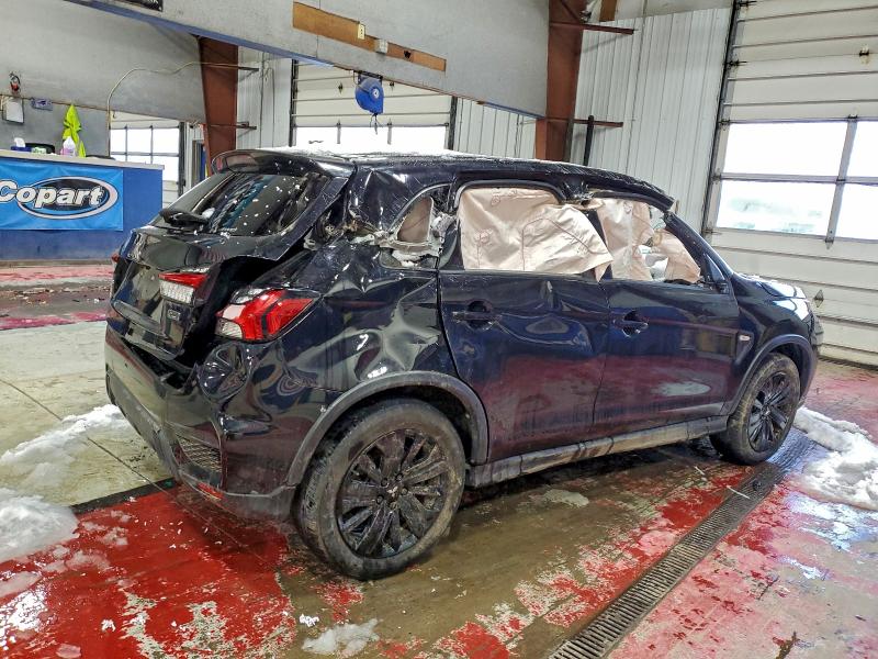 Фото 3 - MITSUBISHI OUTLANDER