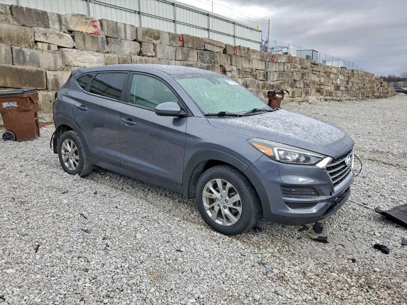 Фото 4 - HYUNDAI TUCSON