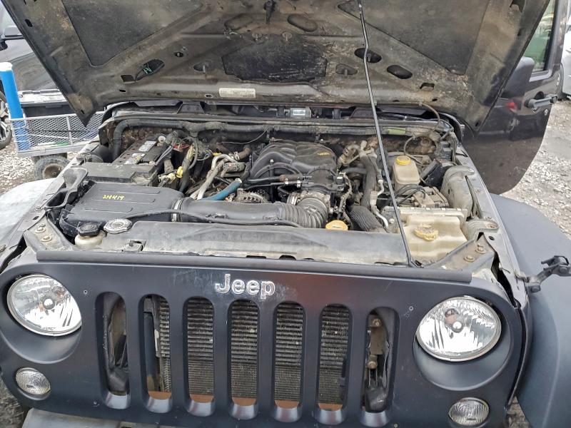 Фото 12 - JEEP WRANGLER