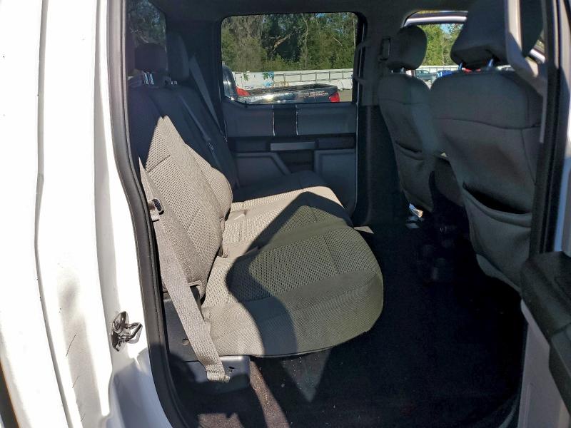 Фото 10 - FORD F-150