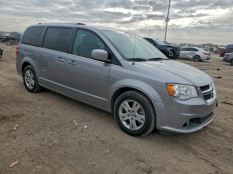 Фото 4 - DODGE CARAVAN