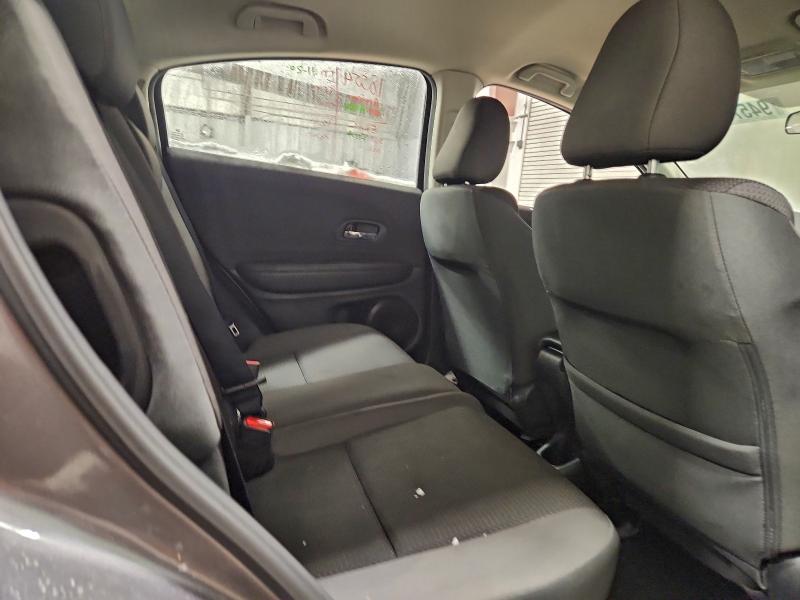 Фото 11 - HONDA HR-V