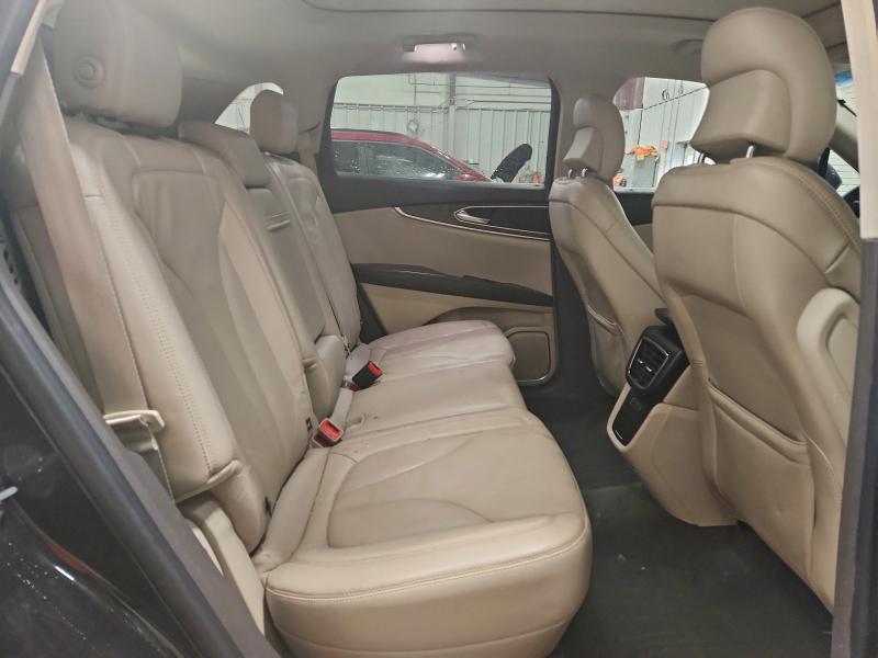 Фото 11 - LINCOLN MKX