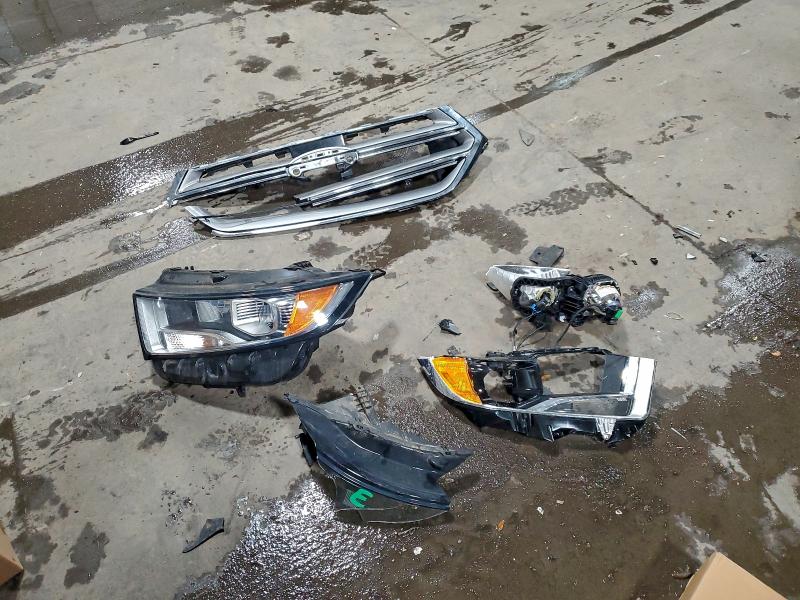 Фото 13 - FORD EDGE