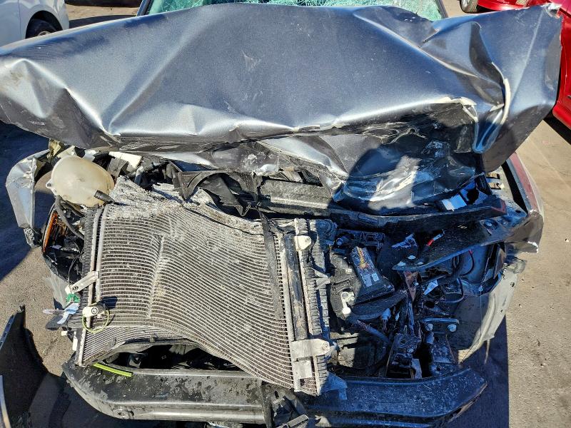 Фото 11 - VOLKSWAGEN JETTA