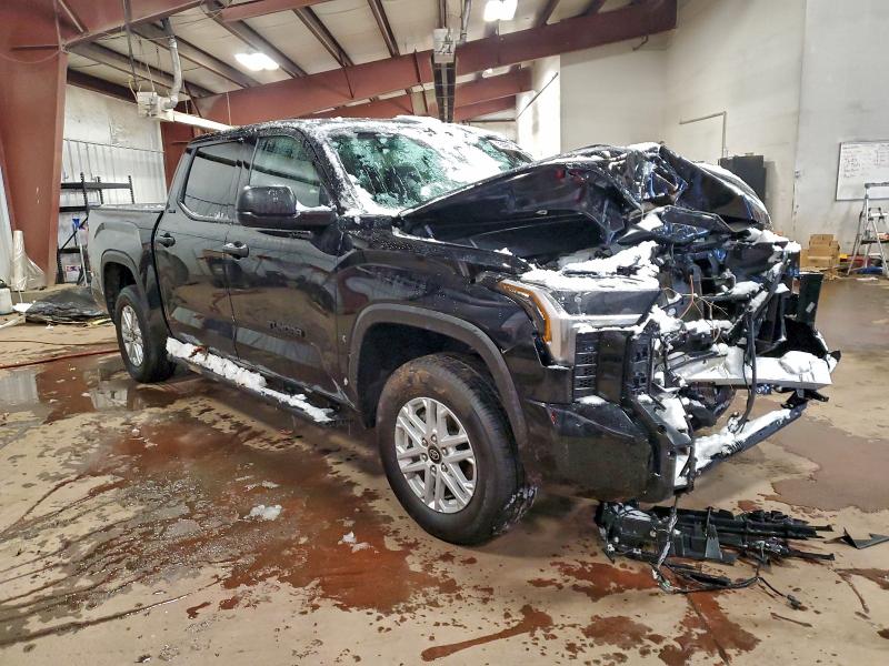 Фото 4 - TOYOTA TUNDRA