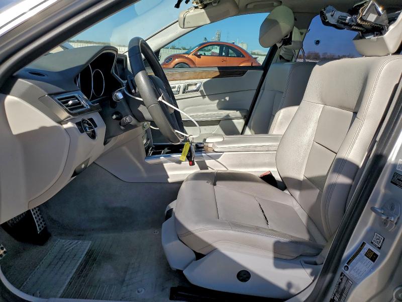 Фото 7 - MERCEDES-BENZ E-CLASS