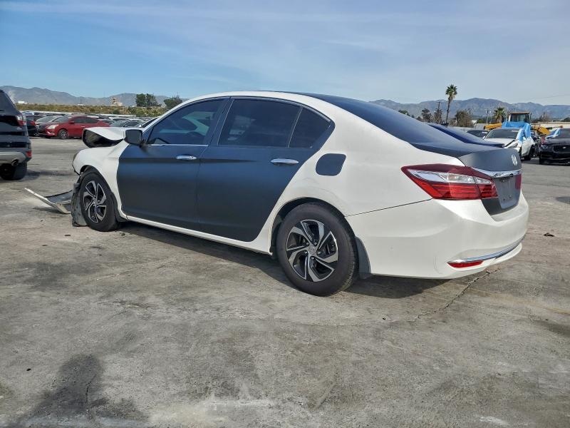 Фото 2 - HONDA ACCORD