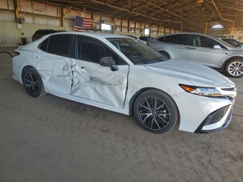 Фото 4 - TOYOTA CAMRY