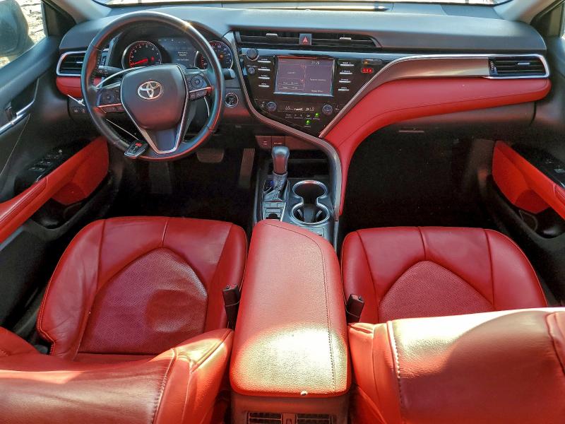Фото 8 - TOYOTA CAMRY