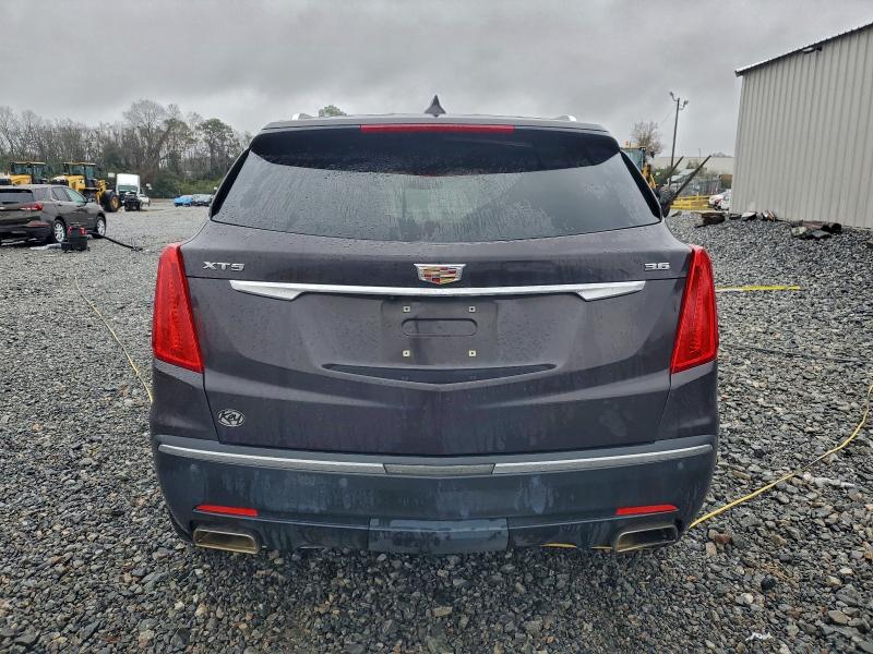 Фото 6 - CADILLAC XT5