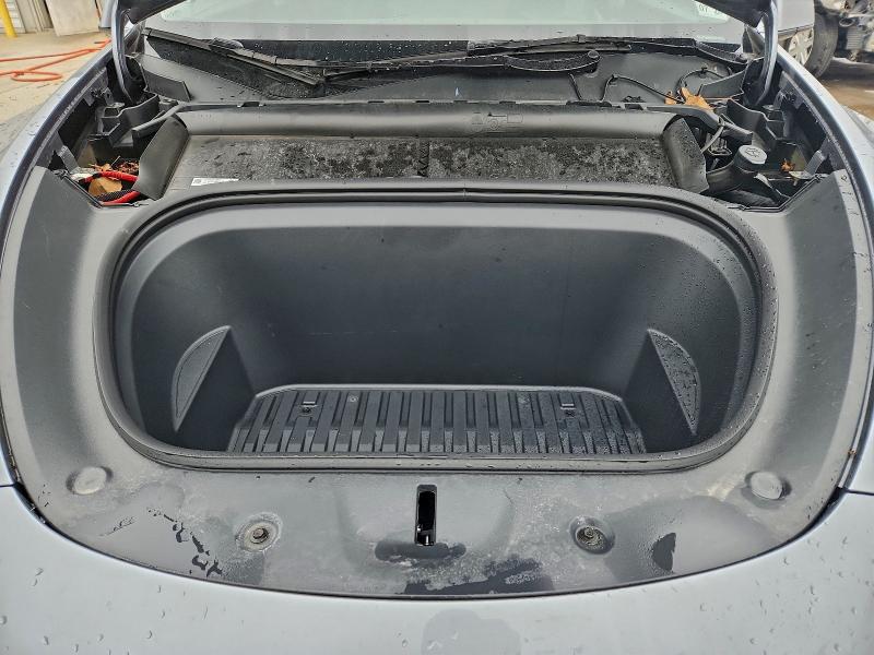 Фото 11 - TESLA MODEL Y